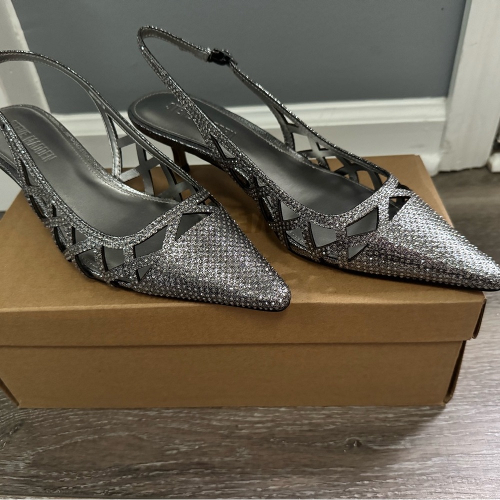 Steve Madden Kalico Pewter heels